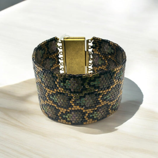 BeadHellion Dragonscale Bracelet